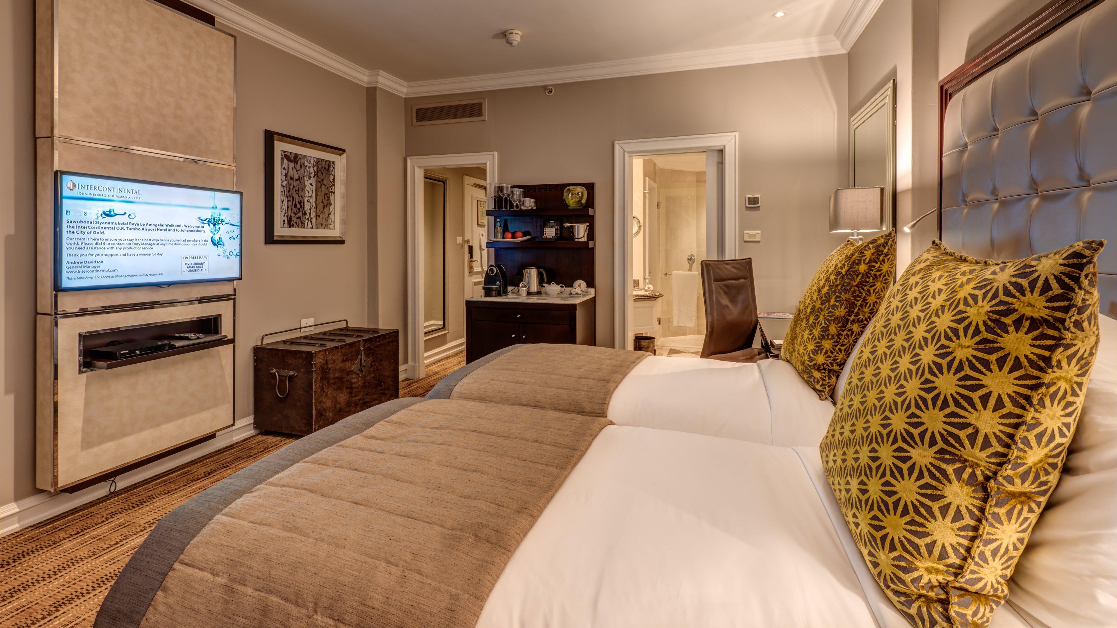 Intercontinental Johannesburg Or Tambo Airport Hotel By Ihg Kempton Park Exterior photo A room at the hotel