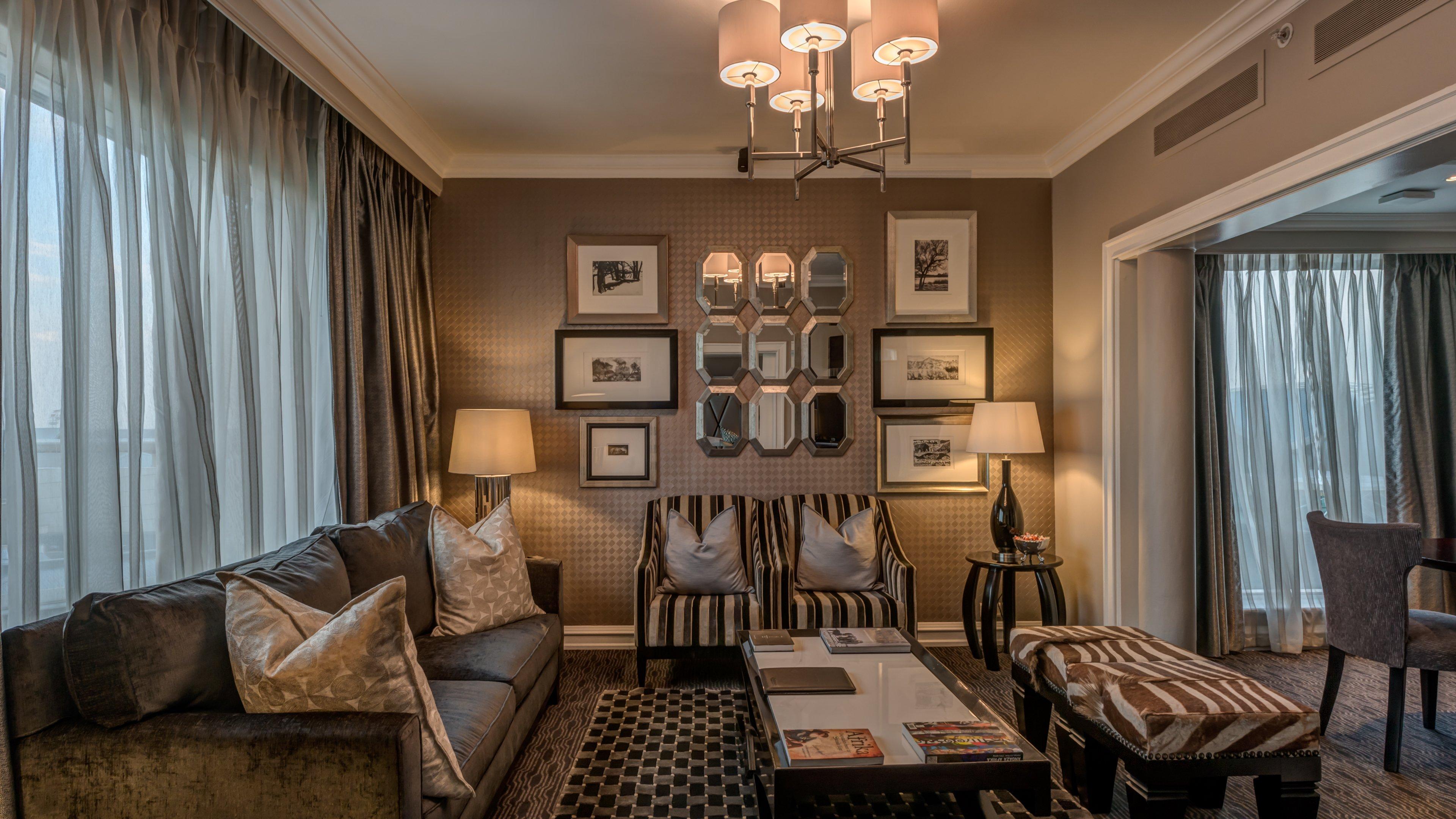 Intercontinental Johannesburg Or Tambo Airport Hotel By Ihg Kempton Park Exterior photo A suite at the hotel